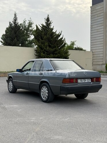 Mercedes 190 1989, 400,000 km - 2.0 л - Beyləqan
