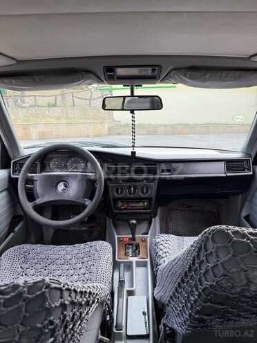 Mercedes 190 1989, 400,000 km - 2.0 л - Beyləqan