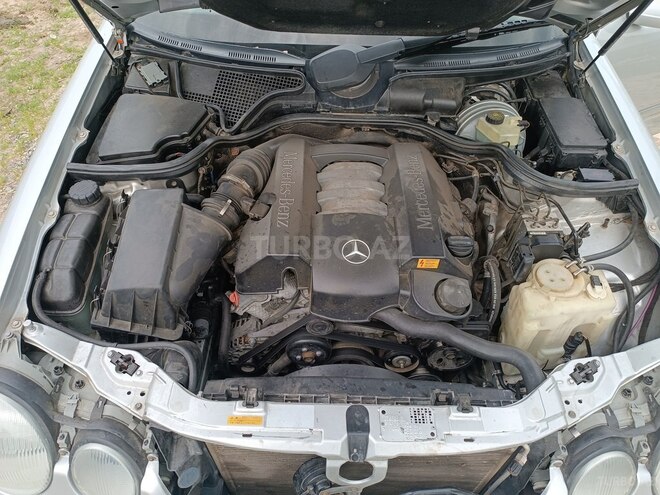 Mercedes E 240 2000, 213,069 km - 2.4 l - Masallı