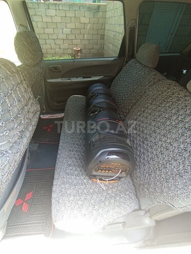 Mitsubishi Chariot 2002, 390,000 km - 2.4 л - Bakı