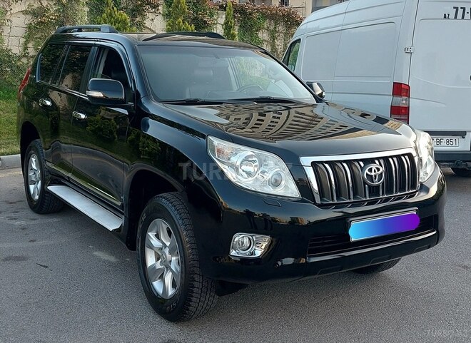 Toyota Land Cruiser Prado 2011, 134,200 km - 2.7 л - Bakı