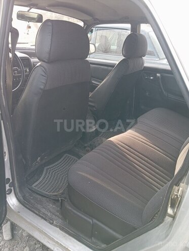 GAZ 3110 2003, 200,000 km - 2.3 l - Qəbələ