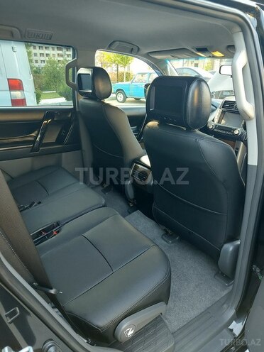 Toyota Land Cruiser Prado 2011, 134,200 km - 2.7 л - Bakı