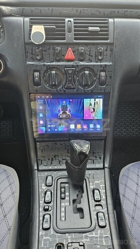 Mercedes E 230 1997, 298,000 km - 2.3 l - Bakı