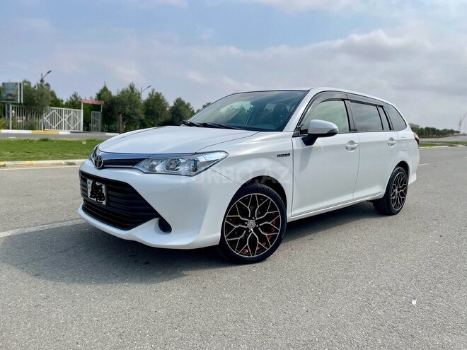 Toyota Corolla Fielder 2015, 240,000 km - 1.5 l - Bakı