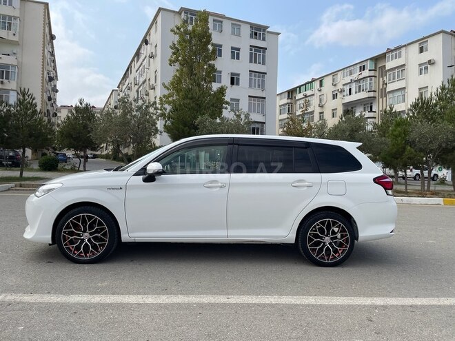 Toyota Corolla Fielder 2015, 240,000 km - 1.5 l - Bakı