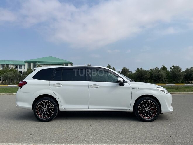Toyota Corolla Fielder 2015, 240,000 km - 1.5 l - Bakı