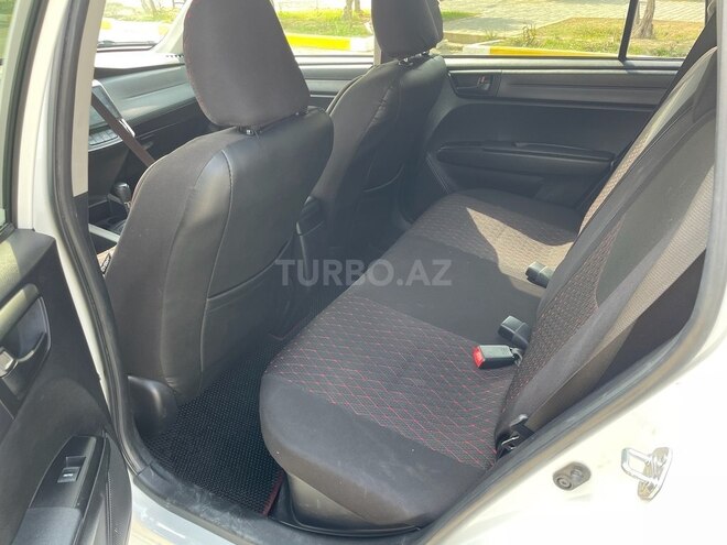 Toyota Corolla Fielder 2015, 240,000 km - 1.5 l - Bakı