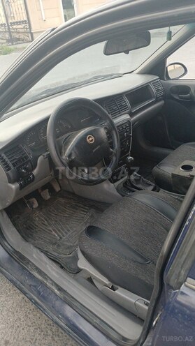 Opel Vectra 1997, 546,000 km - 1.6 l - Göyçay