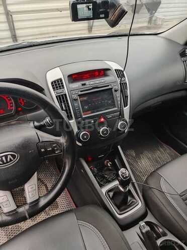 Kia Ceed 2009, 265,600 km - 1.6 л - Bakı