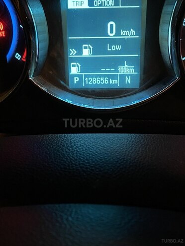 Chevrolet Cruze 2015, 128,656 km - 1.4 l - Qazax