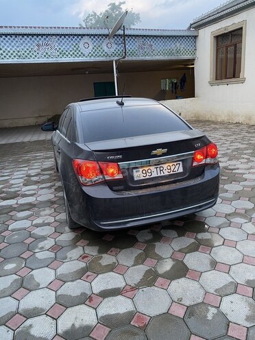 Chevrolet Cruze 2015, 128,656 km - 1.4 l - Qazax