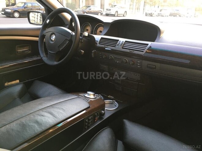 BMW 745 2002, 237,000 km - 4.4 l - Bakı