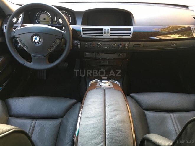 BMW 745 2002, 237,000 km - 4.4 l - Bakı