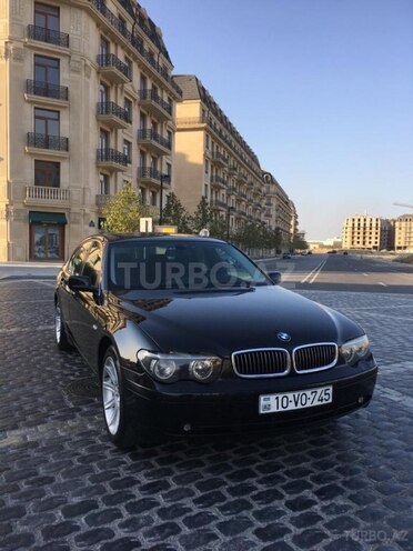 BMW 745 2002, 237,000 km - 4.4 l - Bakı