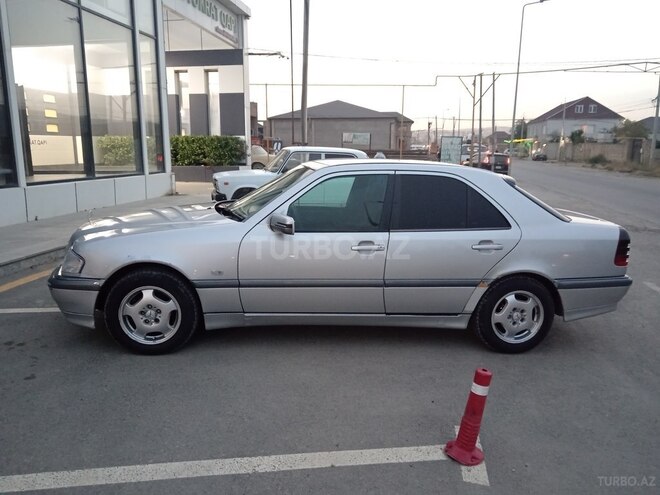 Mercedes C 220 d 1997, 730,236 km - 2.2 l - Bakı