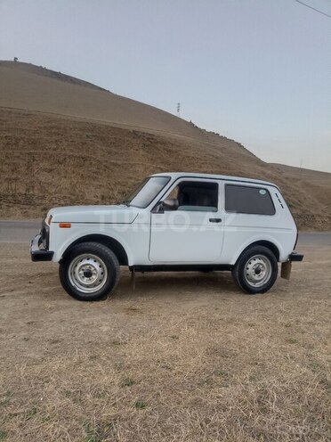LADA (VAZ) Niva 1999, 150,000 km - 1.7 l - Bakı