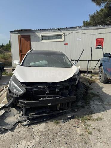 Hyundai i40 2016, 156,700 km - 1.7 l - Bakı
