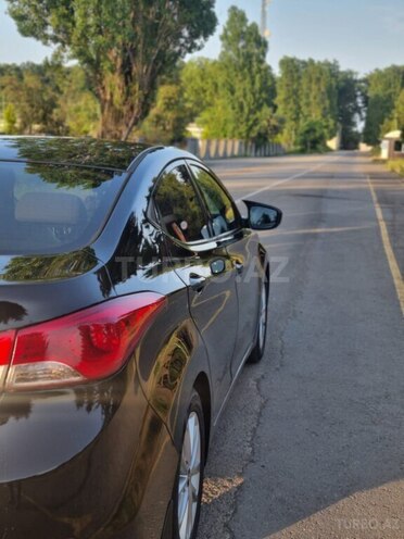 Hyundai Elantra 2015, 288,040 km - 1.8 л - Lənkəran