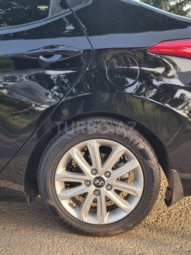 Hyundai Elantra 2015, 288,040 km - 1.8 л - Lənkəran