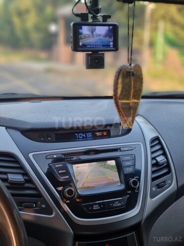 Hyundai Elantra 2015, 288,040 km - 1.8 л - Lənkəran