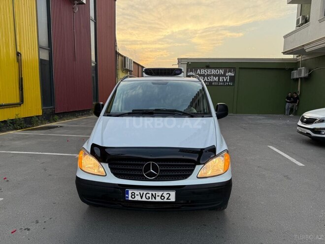 Mercedes Vito 111 2009, 261,700 km - 2.2 l - Bakı