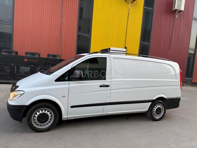 Mercedes Vito 111 2009, 261,700 km - 2.2 l - Bakı