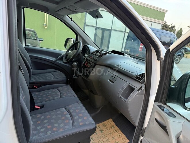 Mercedes Vito 111 2009, 261,700 km - 2.2 l - Bakı