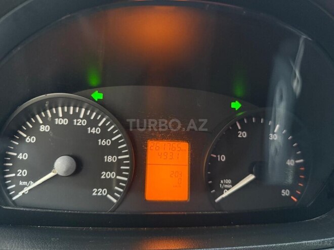Mercedes Vito 111 2009, 261,700 km - 2.2 l - Bakı