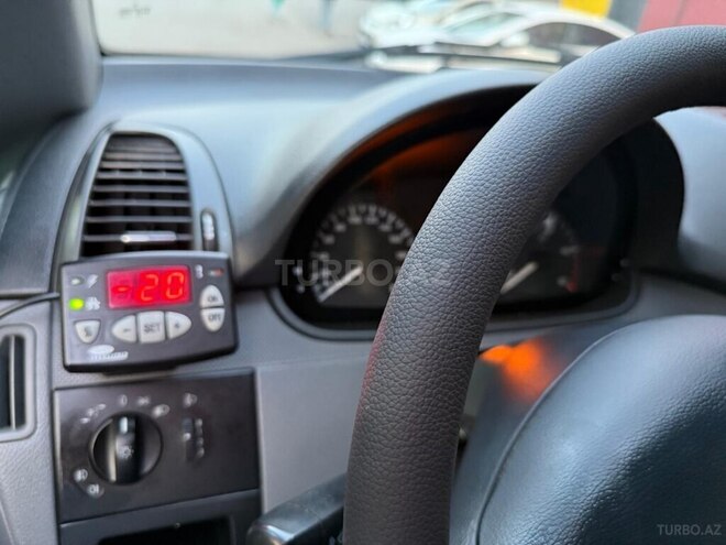 Mercedes Vito 111 2009, 261,700 km - 2.2 l - Bakı