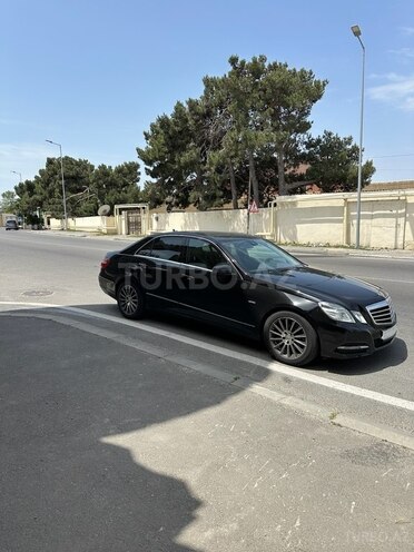 Mercedes E 250 2011, 392,000 km - 2.2 l - Bakı