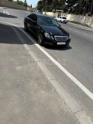 Mercedes E 250 2011, 392,000 km - 2.2 l - Bakı