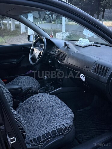 Volkswagen Golf 1999, 390,000 km - 2.0 l - Lənkəran