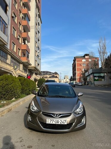Hyundai Elantra 2015, 241,402 km - 1.8 л - Bakı