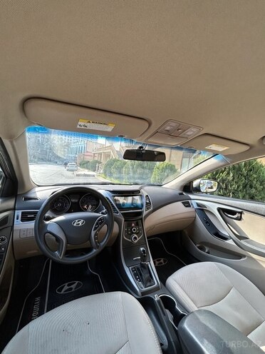 Hyundai Elantra 2015, 241,402 km - 1.8 л - Bakı