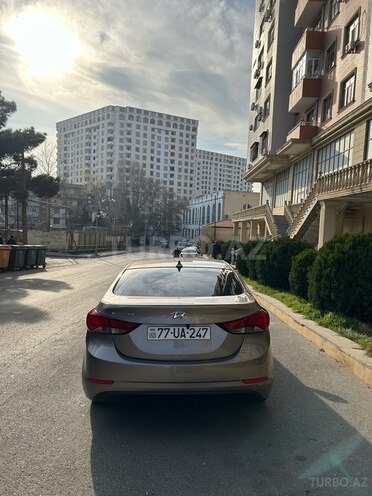 Hyundai Elantra 2015, 241,402 km - 1.8 л - Bakı