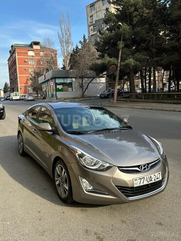 Hyundai Elantra 2015, 241,402 km - 1.8 л - Bakı