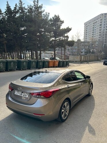 Hyundai Elantra 2015, 241,402 km - 1.8 л - Bakı
