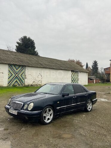 Mercedes E 320 1996, 370,000 km - 3.2 l - Cəlilabad