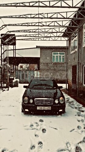 Mercedes E 320 1996, 370,000 km - 3.2 l - Cəlilabad