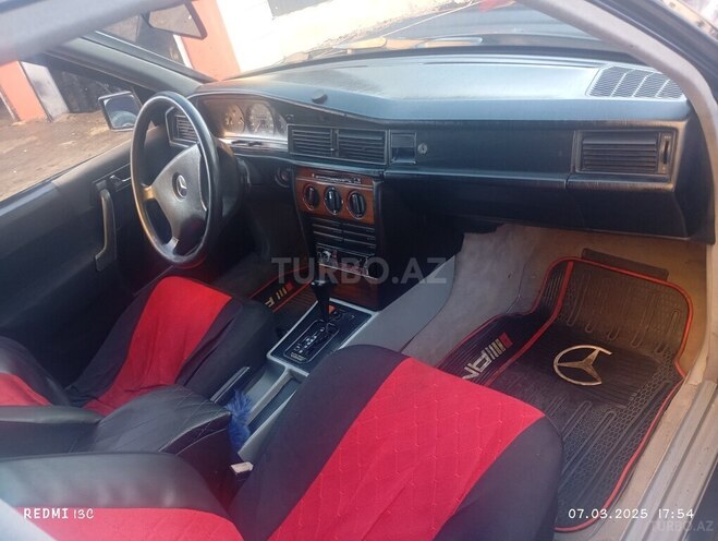 Mercedes 190 1991, 125,000 km - 1.8 l - Bakı