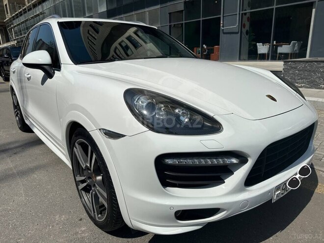 Porsche Cayenne GTS 2013, 125,000 km - 4.8 l - Bakı