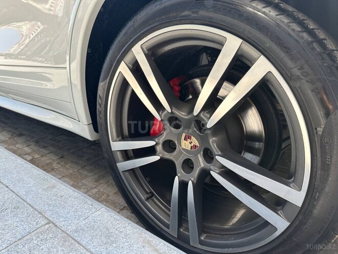 Porsche Cayenne GTS 2013, 125,000 km - 4.8 l - Bakı