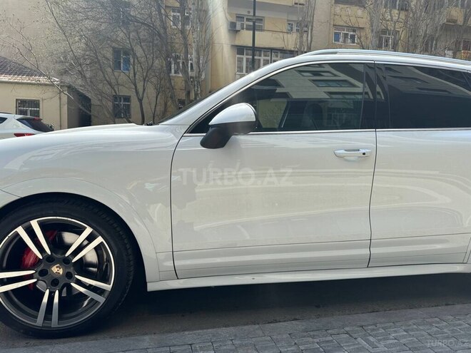 Porsche Cayenne GTS 2013, 125,000 km - 4.8 l - Bakı