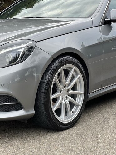 Mercedes E 220 d 2014, 239,000 km - 2.2 l - Gəncə