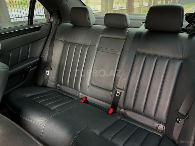 Mercedes E 220 d 2014, 239,000 km - 2.2 l - Gəncə
