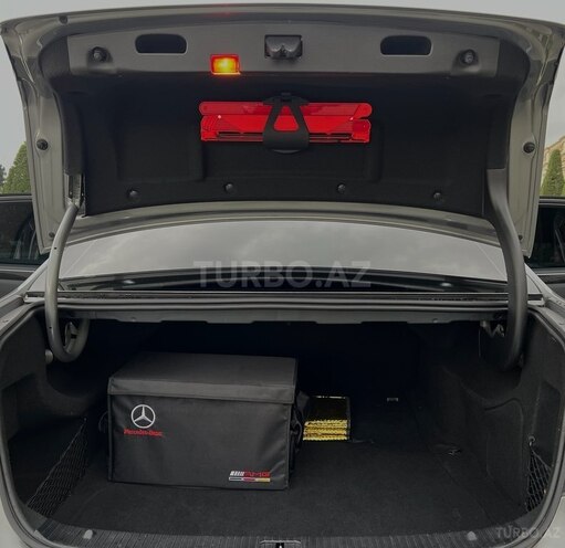 Mercedes E 220 d 2014, 239,000 km - 2.2 l - Gəncə