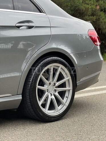 Mercedes E 220 d 2014, 239,000 km - 2.2 l - Gəncə