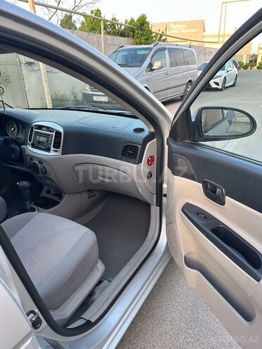 Hyundai Accent 2006, 194,000 km - 1.6 л - Bakı