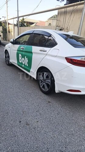 Honda  2014, 251,000 km - 1.5 l - Bakı